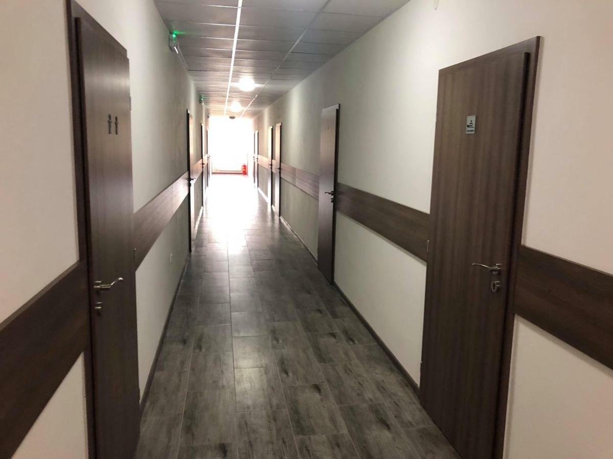 Penzion&restaurant Teplanka Povazska Bystrica Bagian luar foto